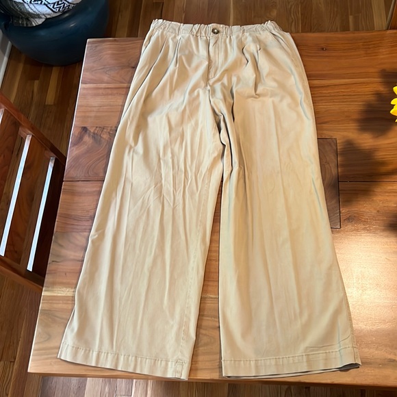 LOFT Wide Leg Pants - Picture 2 of 4
